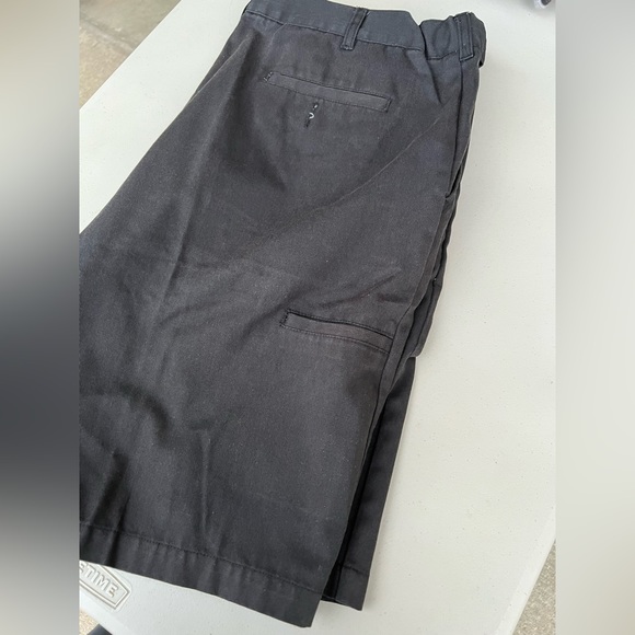 Men’s Workwear Shorts - Picture 3 of 3